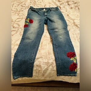 Venus jeans size 10. Great condition.